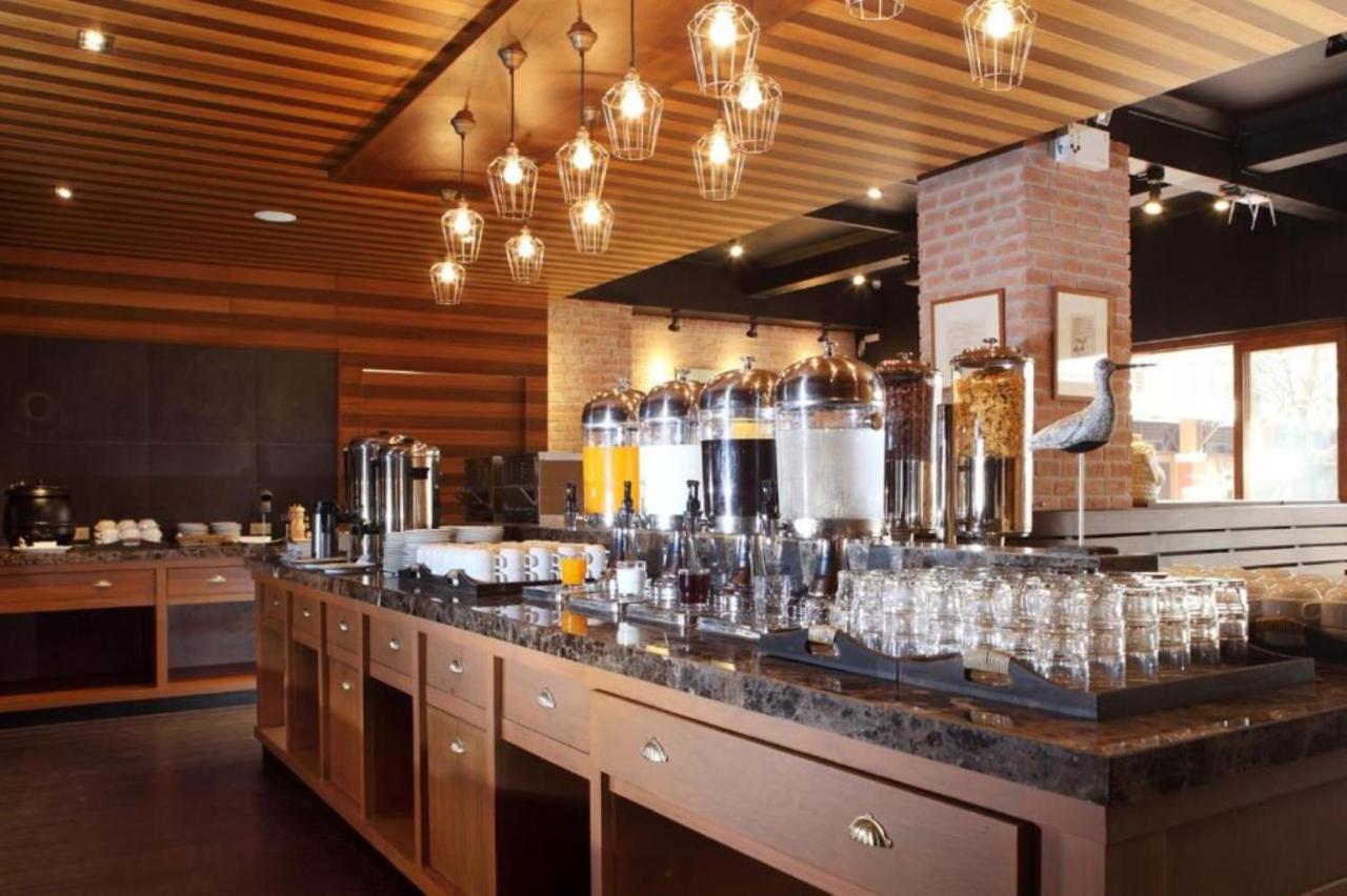 nhà trọ Rambuttri Village Plaza 3*